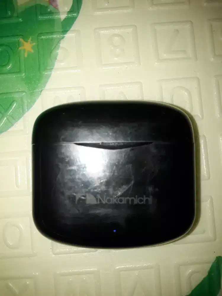 Nakamichi Model TW2XS berfungsi dengan baik.Minus sebelah Kanan