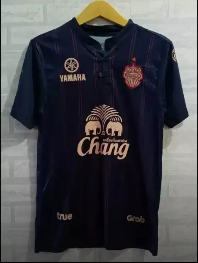 Kaos Jersey bola Fyntrel Thrift/Second