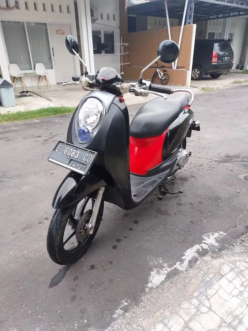 Honda Scoopy Karbu Tahun 2012