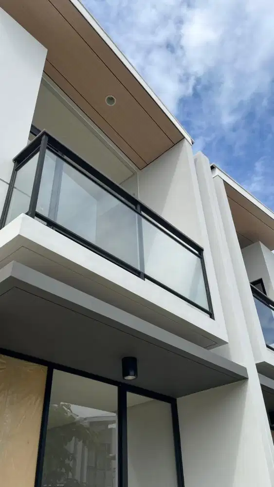 Rumah Full Furnished Cendana Botanic