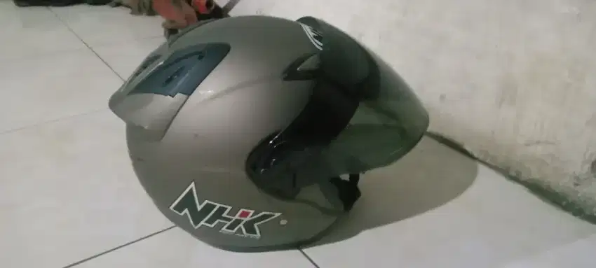 Helm NHK R6 warna solid