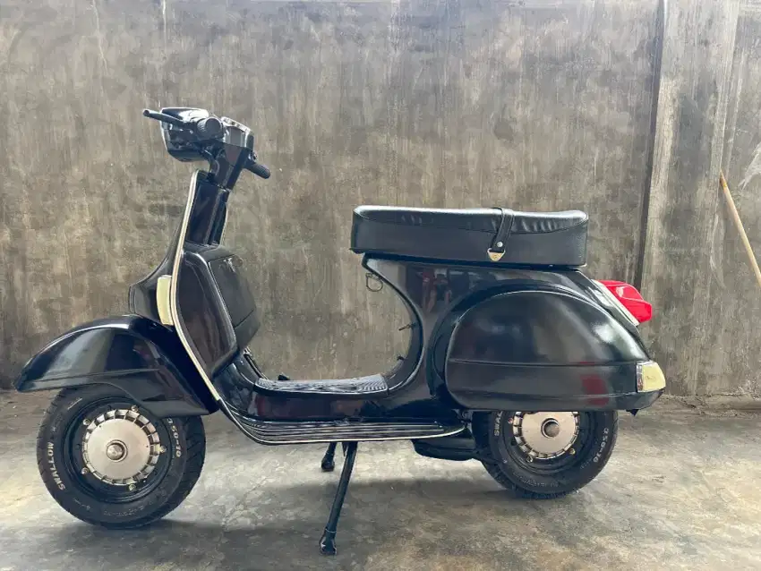 Vespa ps strada