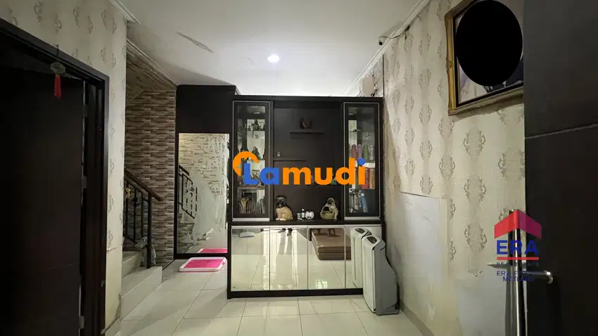 Rumah 2 Lantai Green Lake City Cluster Asia Semi Furnished