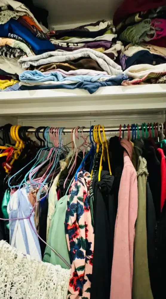 Tshirt, blues, dres, jeans dll