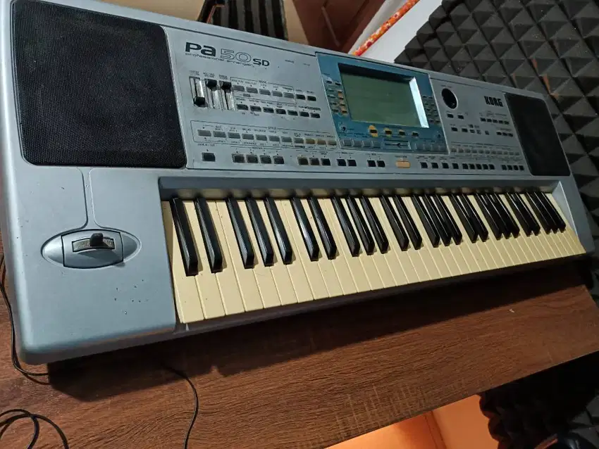 Orgen Korg Pa50SD