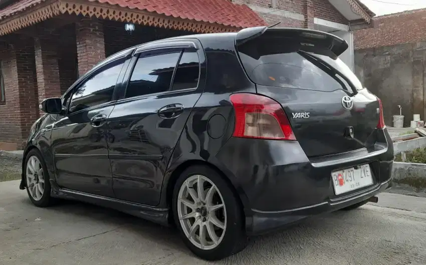 Yaris S thn 2006 AT retrack