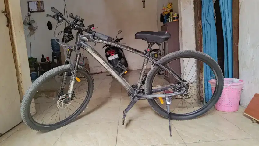 Sepeda MTB Thrill Cleave 1.0