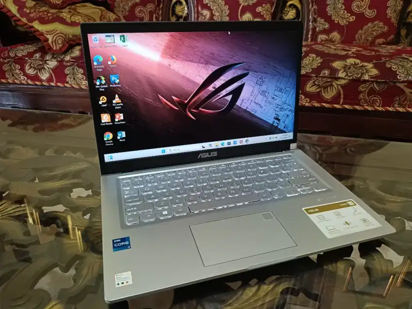 Asus Vivobook Core i7 Gen 11 RAM 8GB SSD 512 Intel Iris Xe Garansi