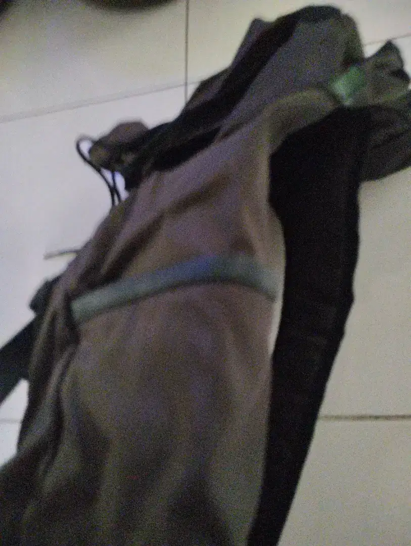 Jual tas pria kondisi masih baru tidak terpakai harga nego