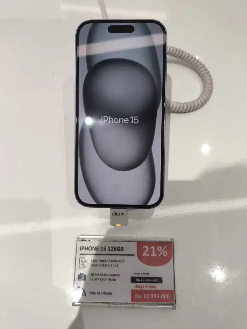 iPhone 15 128GB