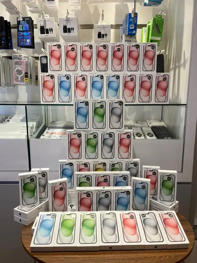 IPHONE 15 128GB GARANSI RESMI TAM