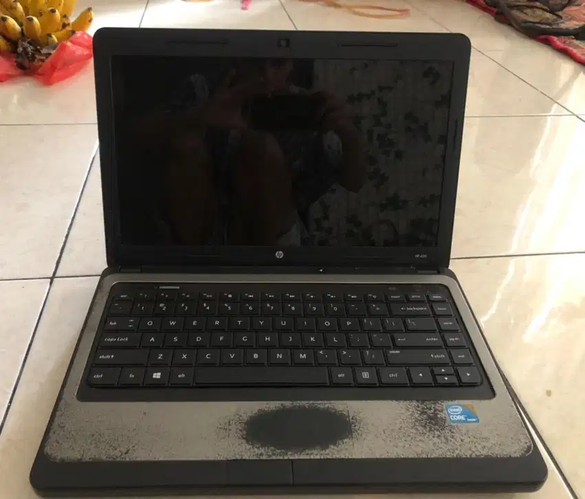 Laptop bekas merek hp