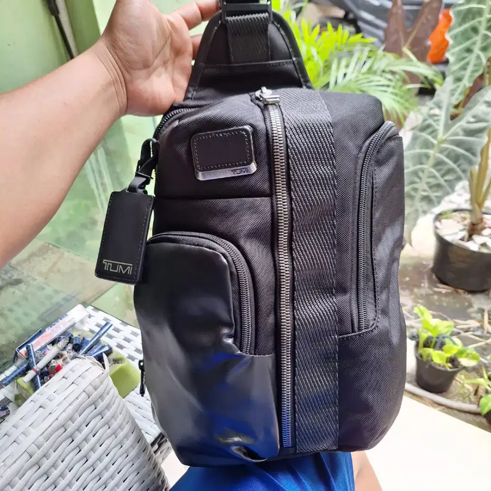 Tas tumi Smith like new black and navy