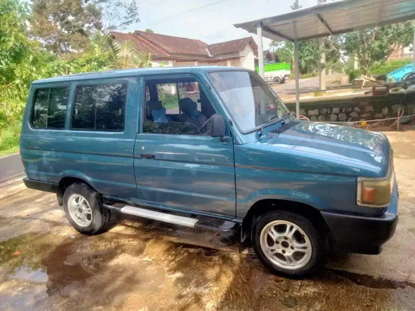 Kijang super shot