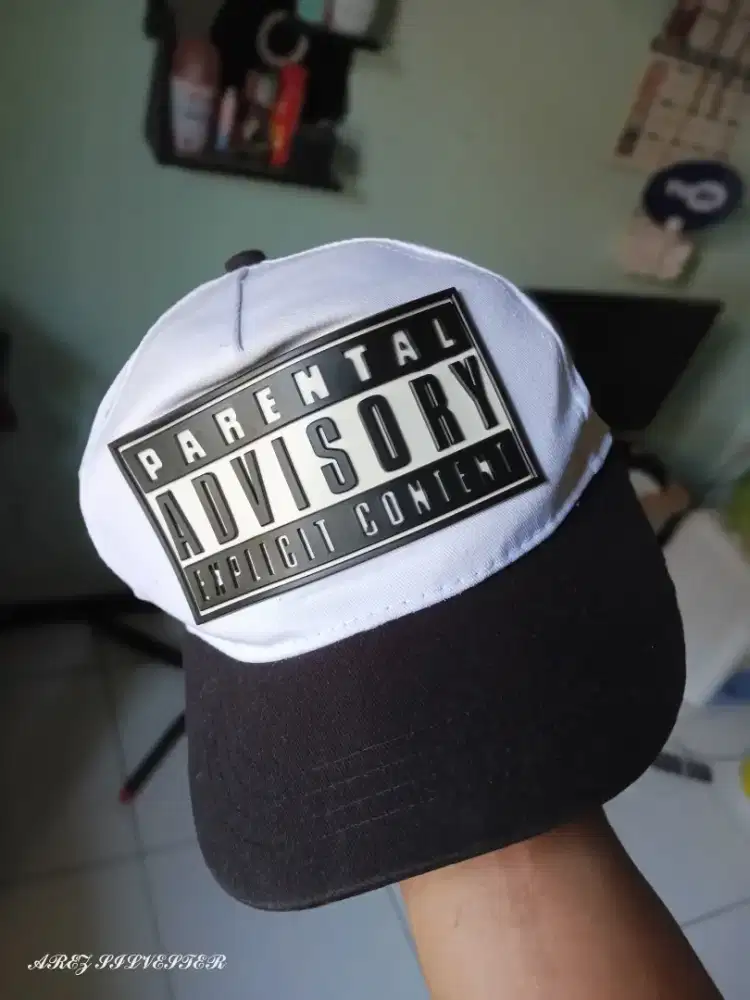 Topi snapback import