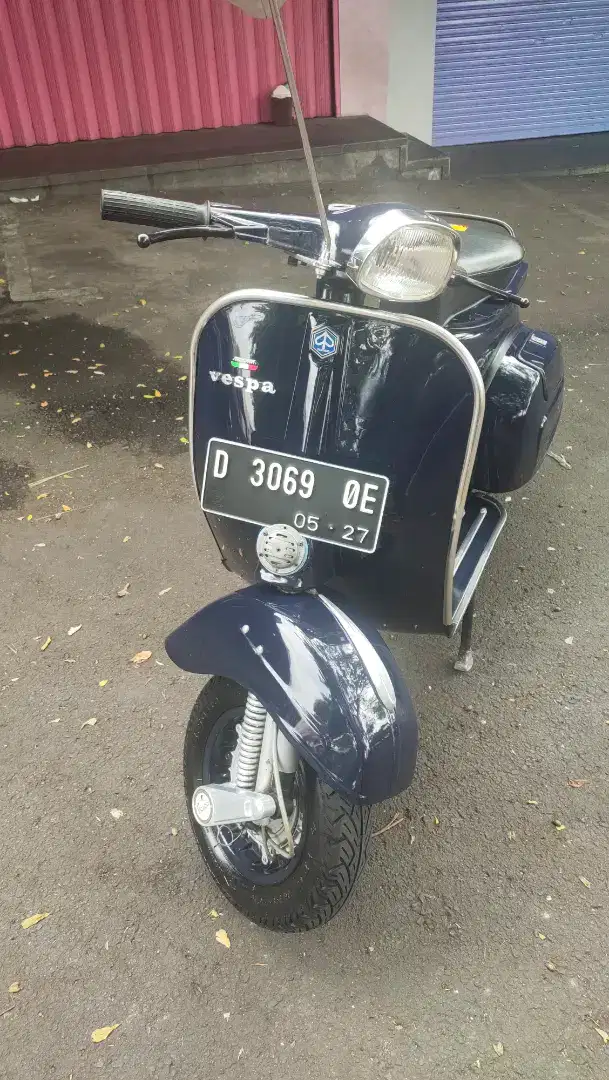 Vespa Super 1975