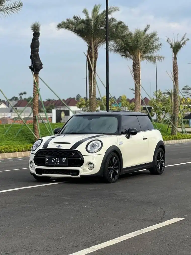 Mini Cooper S Turbo At 2014 Good Condition