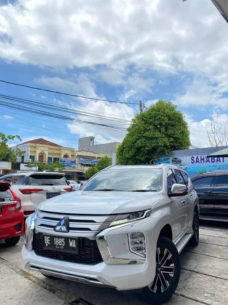 PAJERO SPORT DAKAR ULTIMATE 4X4 AT DIESEL 2021 FACELIFT ISTIMEWA