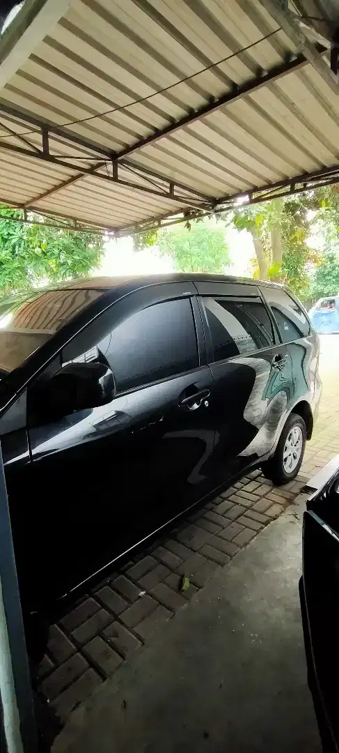 TOYOTA AVANZA 2014 HITAM