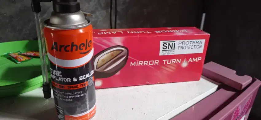 Mirror turn lamp dan Tire Inflator&seal