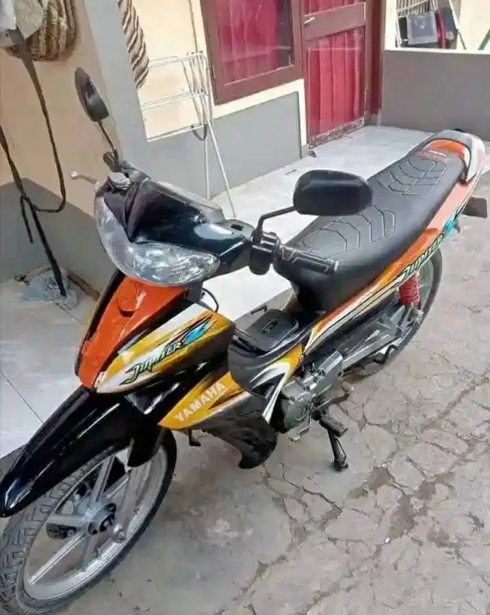 Jupiter z 2005 ss komplit