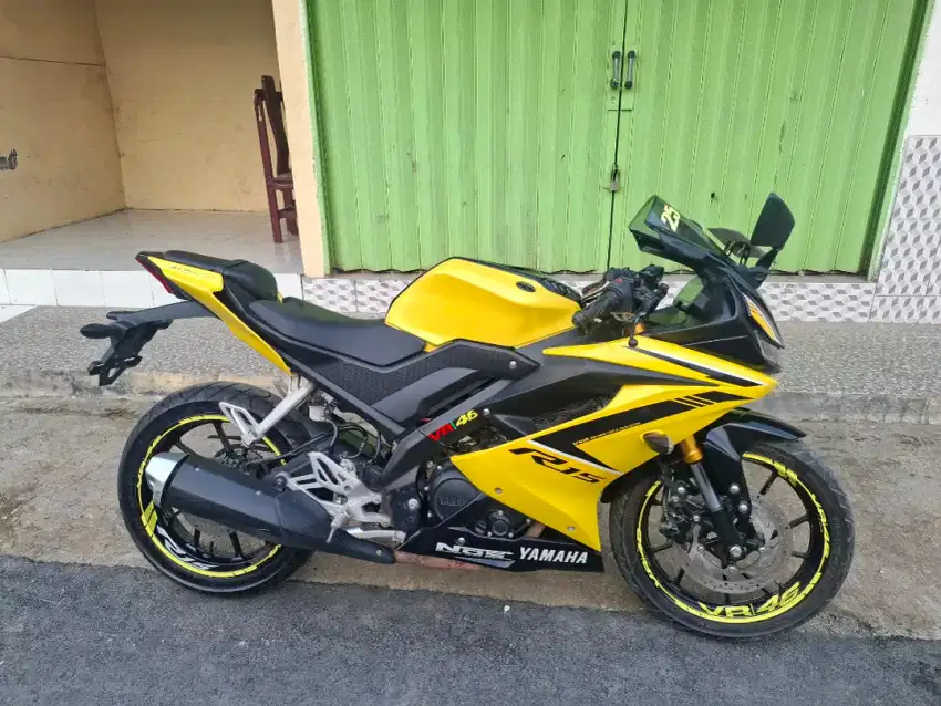 Yamaha R 15 V3 km rendah 23rb