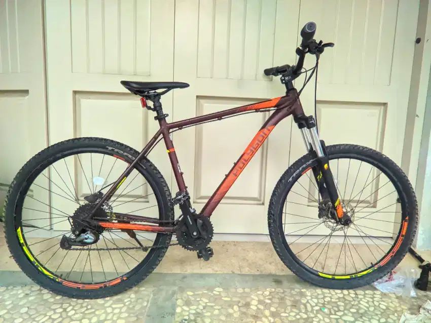 sepeda MTB Polygon premier 5