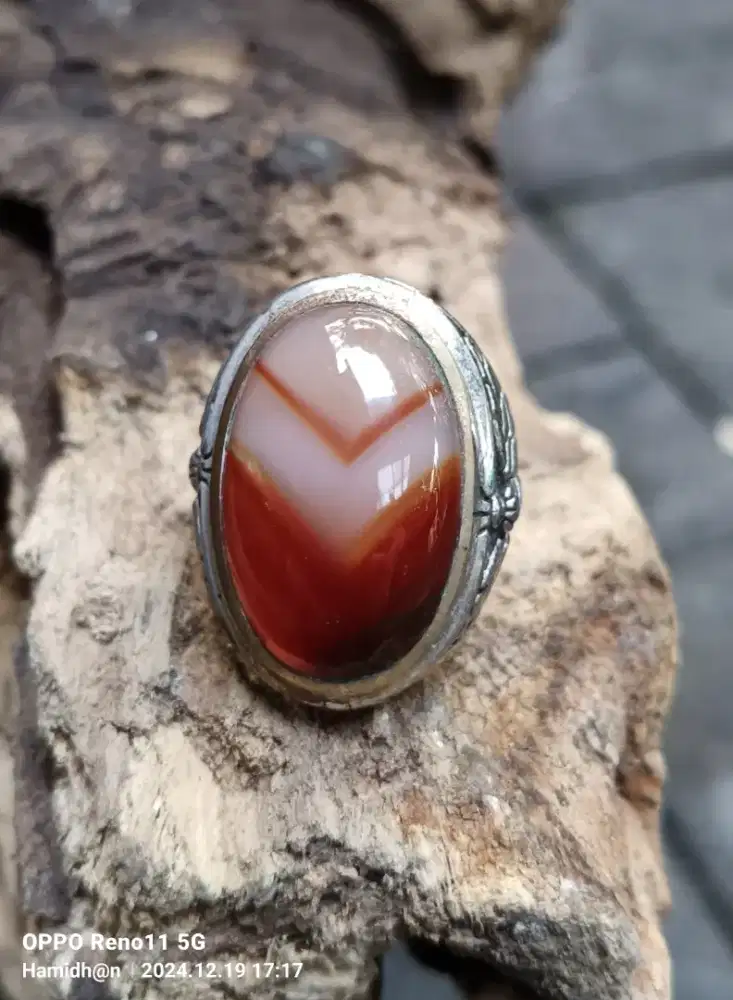 Akik Junder Merah Putih