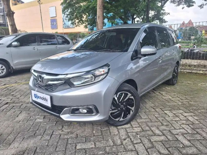 DP Rendah  17JT Honda Mobilio 1.5 Prestige Bensin-AT 2019 Abu