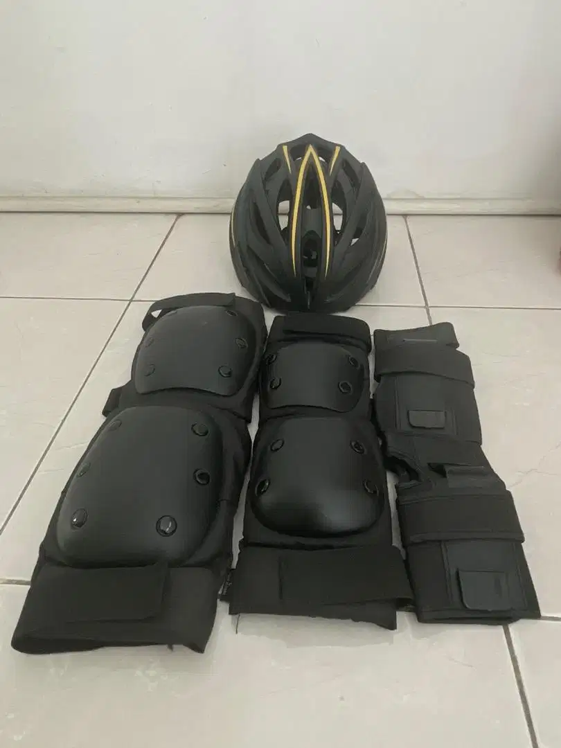 Helm skate & pelindung siku lutut