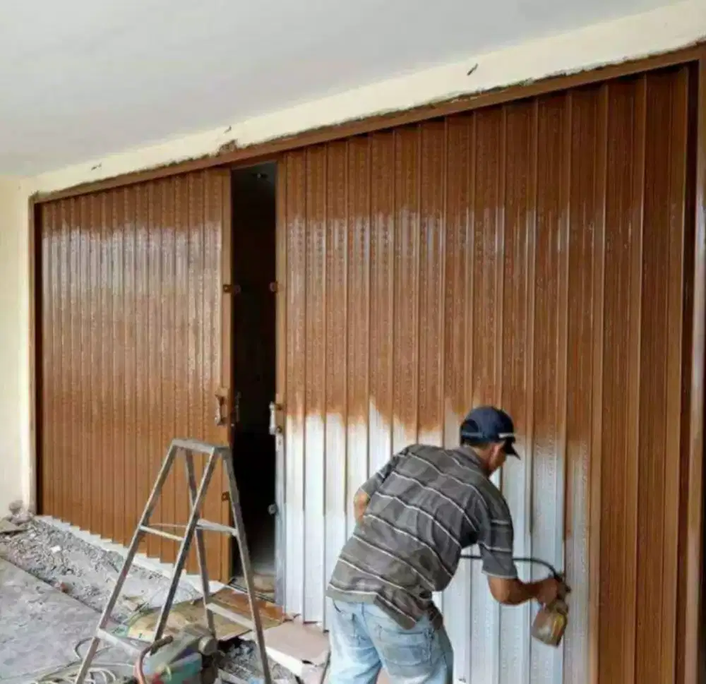 Folding gate rolingdoor