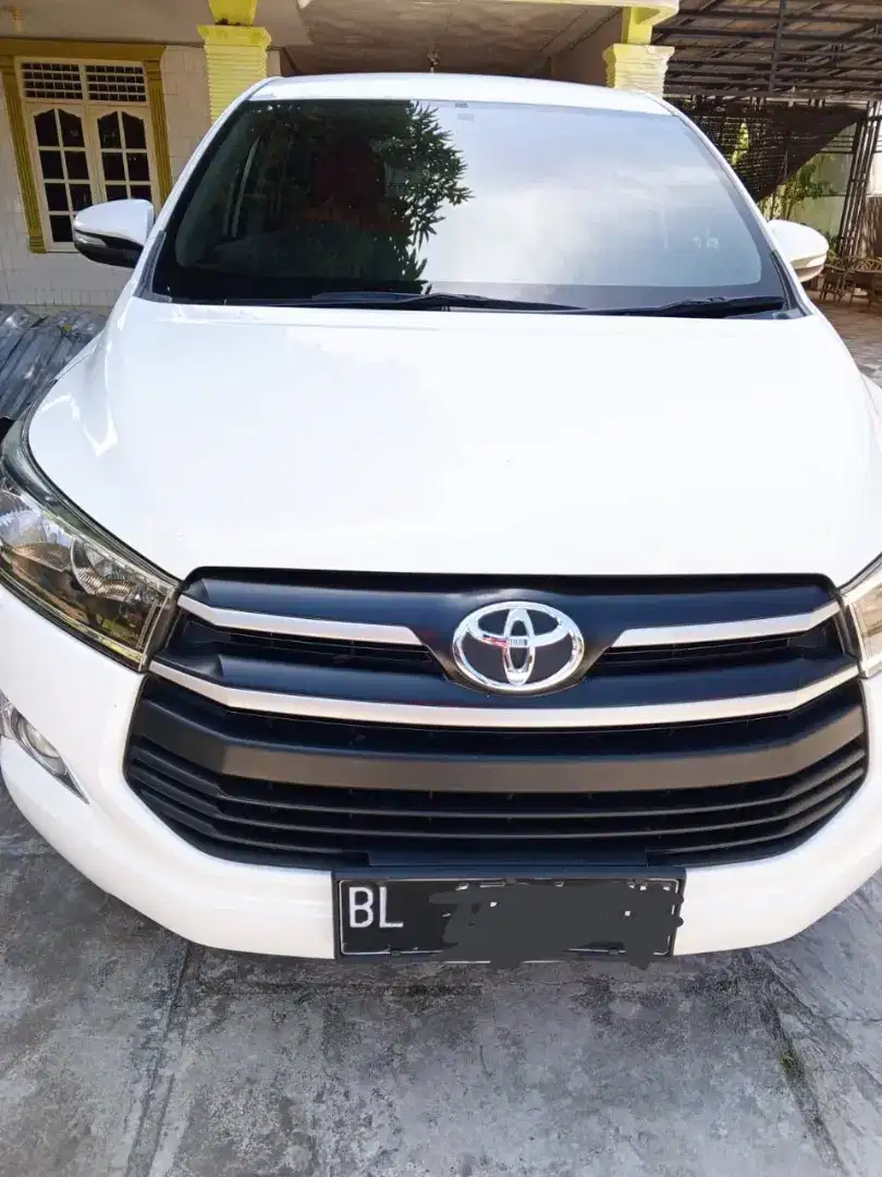 Toyota Innova reborn G 2.0 (MT)