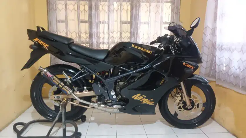 Ninja RR 2006 CBU/ZX