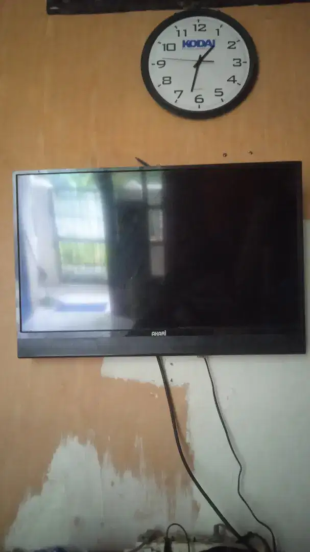 LED TV 32 inc + stb nya