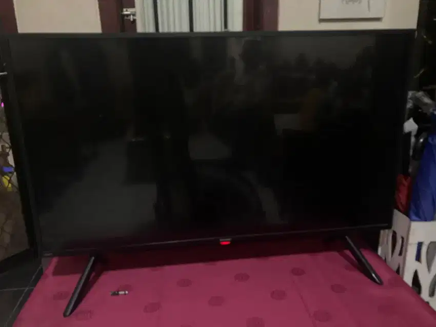 Sharp 42 Inc LED TV SMART TV model 2T-C42BG1L