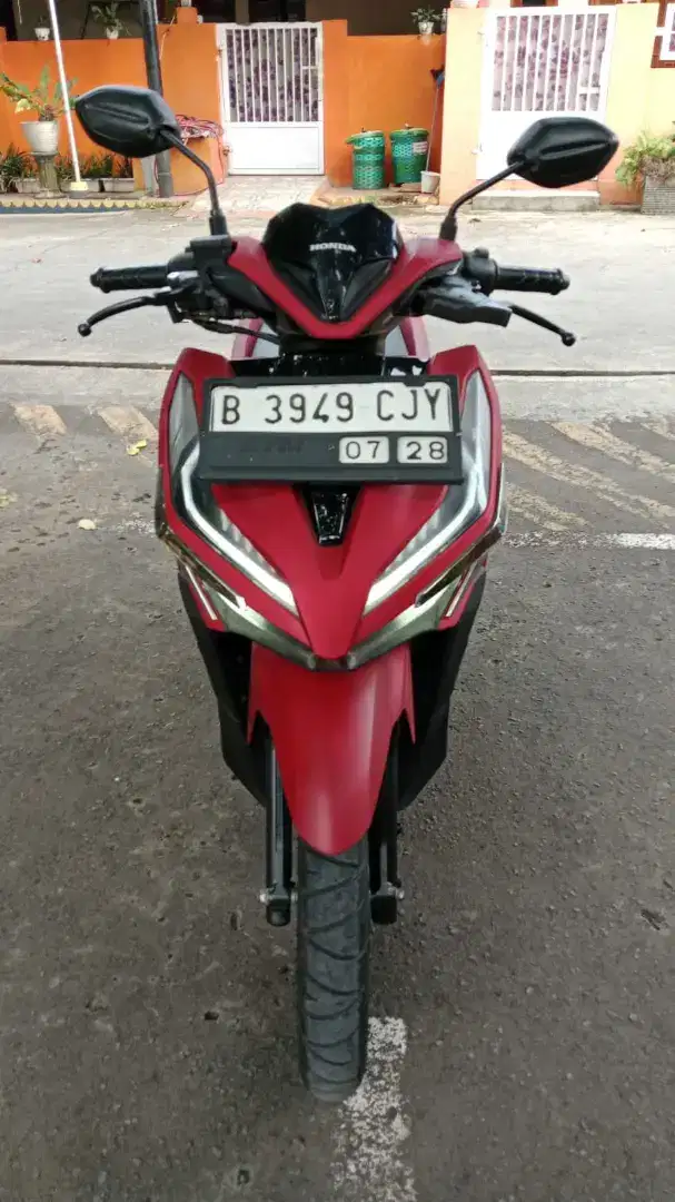 Dijual motor Honda Vario 150 Esp excl