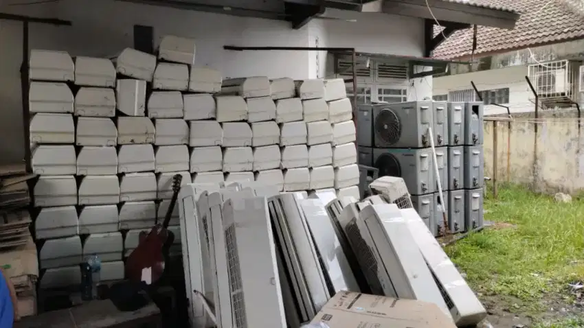 Terima AC bekas rusak