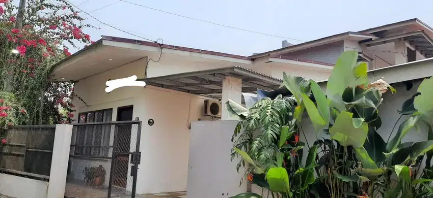 Dijual Rumah, Studio/Kantor dan Kosan di pusat Kota Jambi