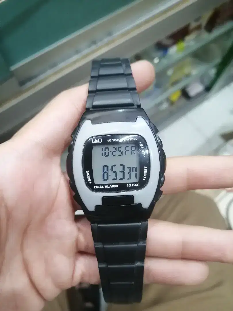 Jam Tangan Q&Q QnQ