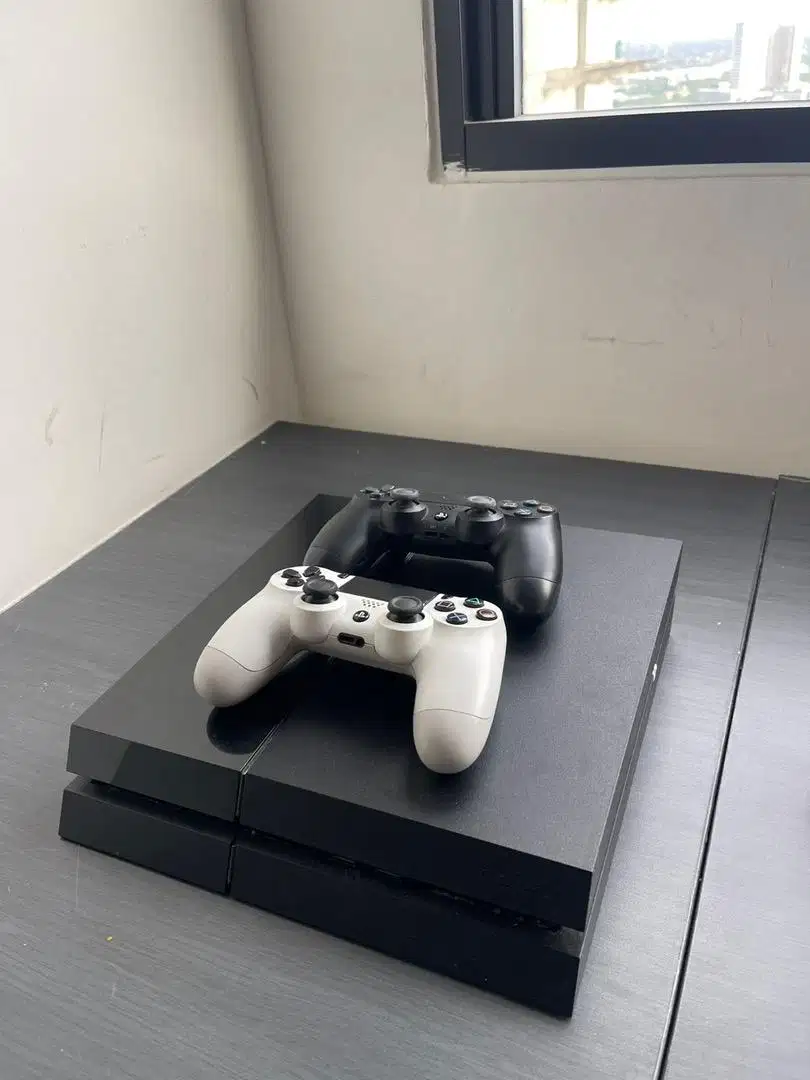 PS 4 Fat 500gb + 2 Stik original