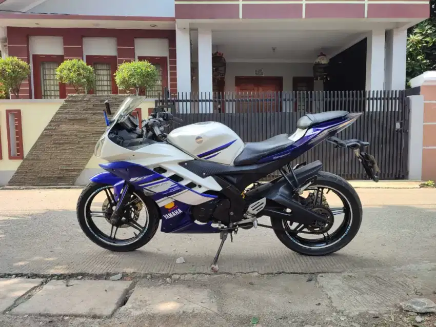 YAMAHA R15 V2 TAHUN 2014