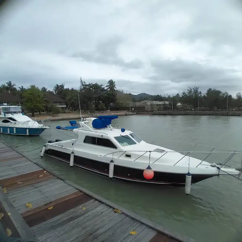 KAPAL SPEED BOAT FUGU