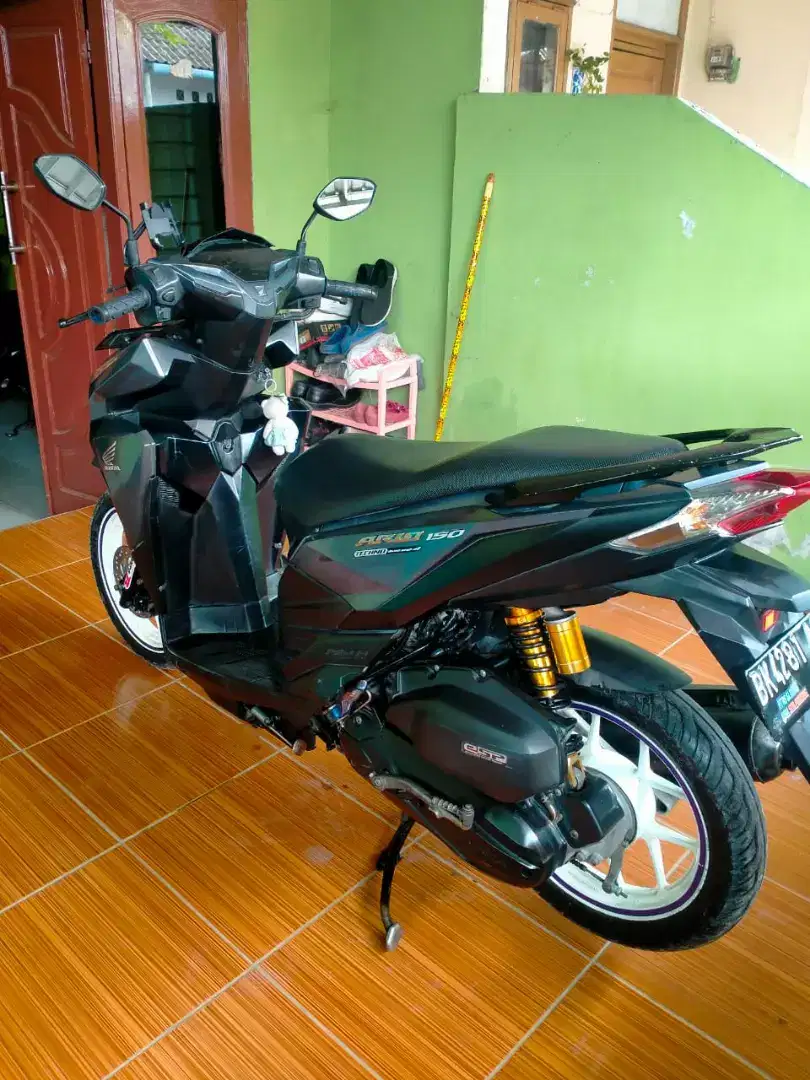 Vario 150. 13jt nego