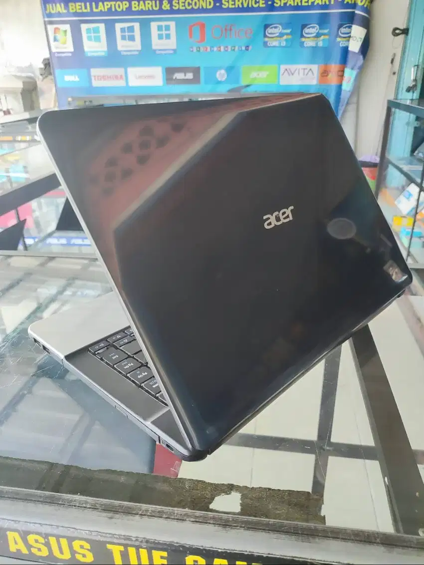 Laptop Acer E1-431 Intel Core i3 RAM 10GB HDD 320GB Normal Semua