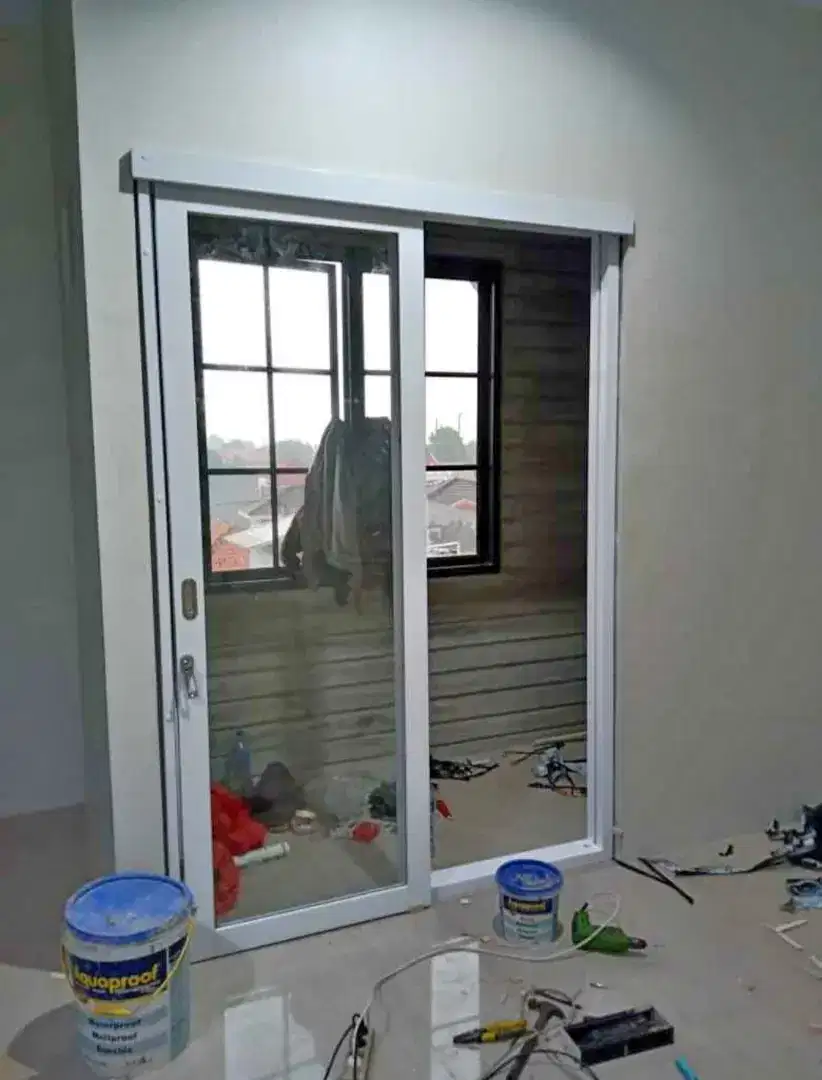 Kusen aluminium dan kaca murah