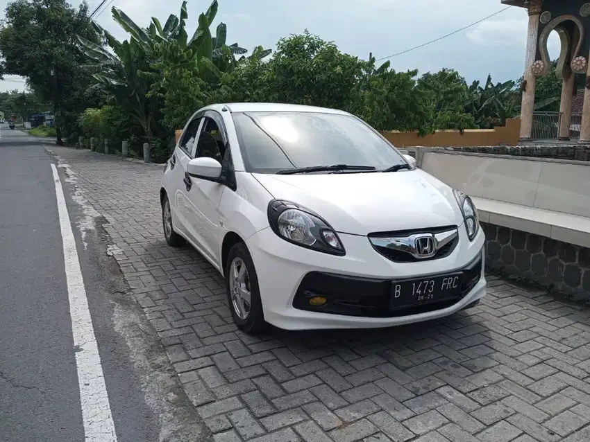 2015 Honda Brio E Plat B arga mobil bekas Sekoto Kediri Jatim