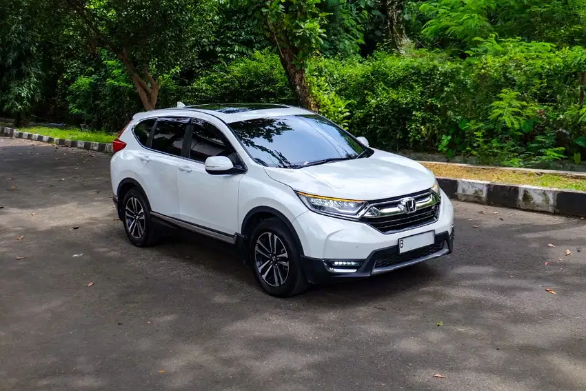 [NYAMAN ELEGAN GAGAH] Honda CR-V 1.5 Prestige A/T (Putih)