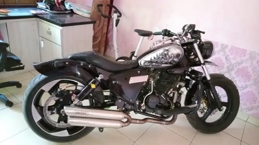 Motor Beneli bekas seperti baru