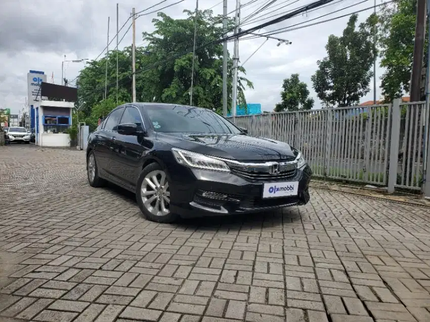 OLX Mobbi] Honda Accord 2.4 VTI-L Bensin-AT 2016