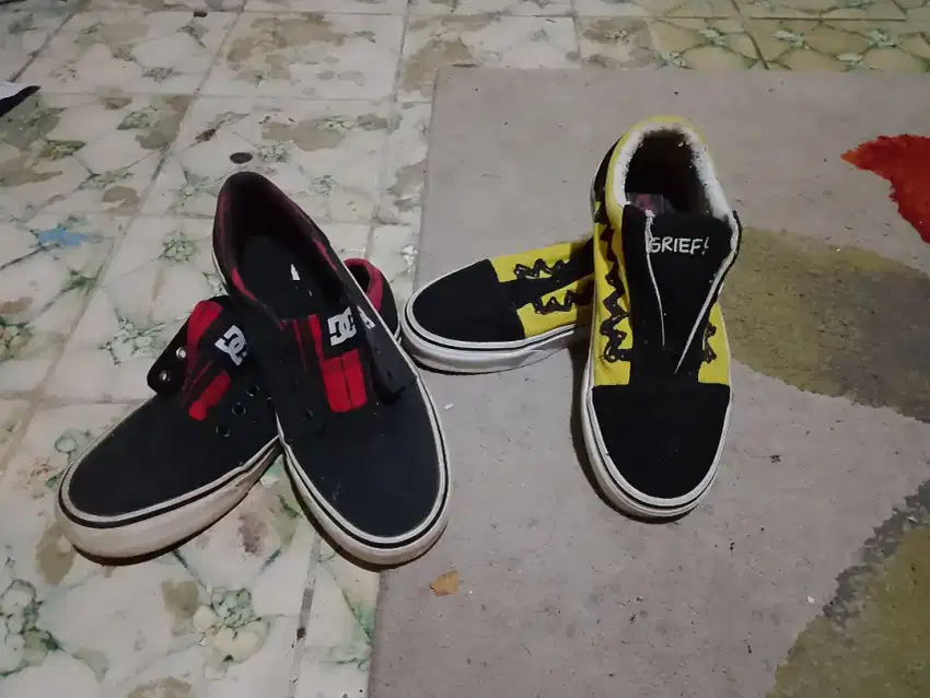 Jual sepatu vans dan dc kids original